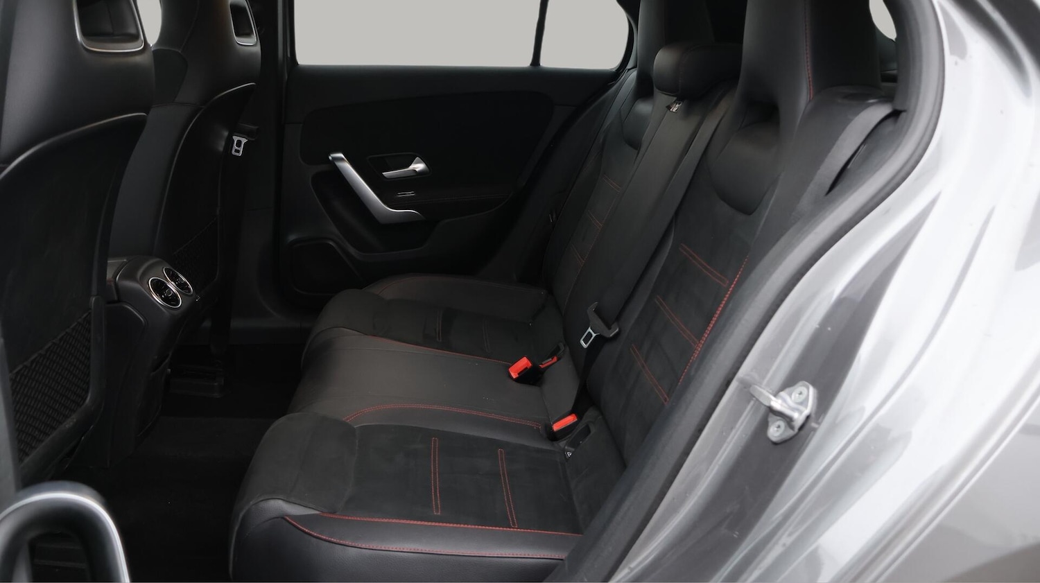 Used Mercedes-Benz A-Class 2019 for sale - 76472193: Photo 17