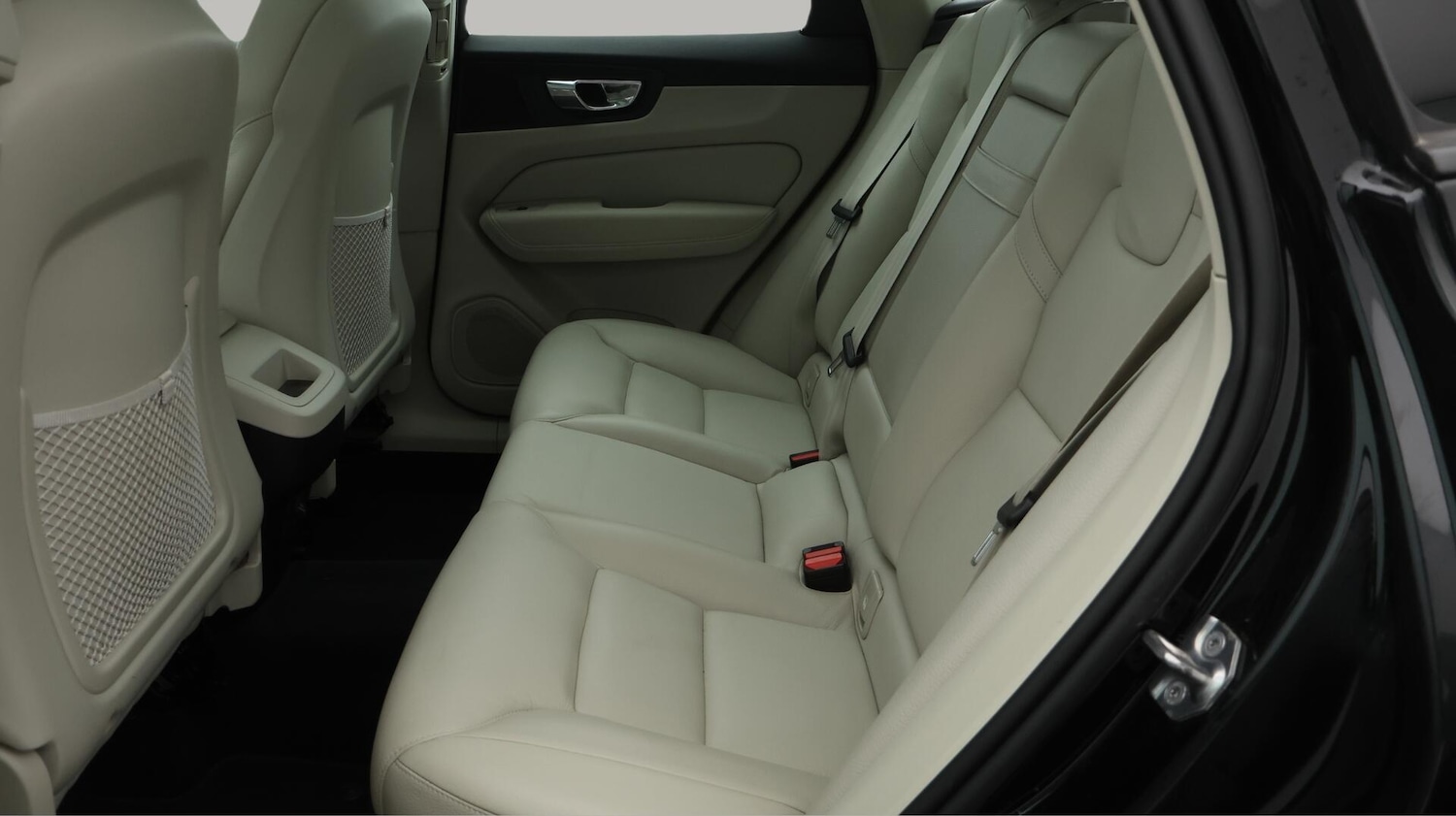 Used Volvo XC60 2018 for sale - 76121607: Photo 17
