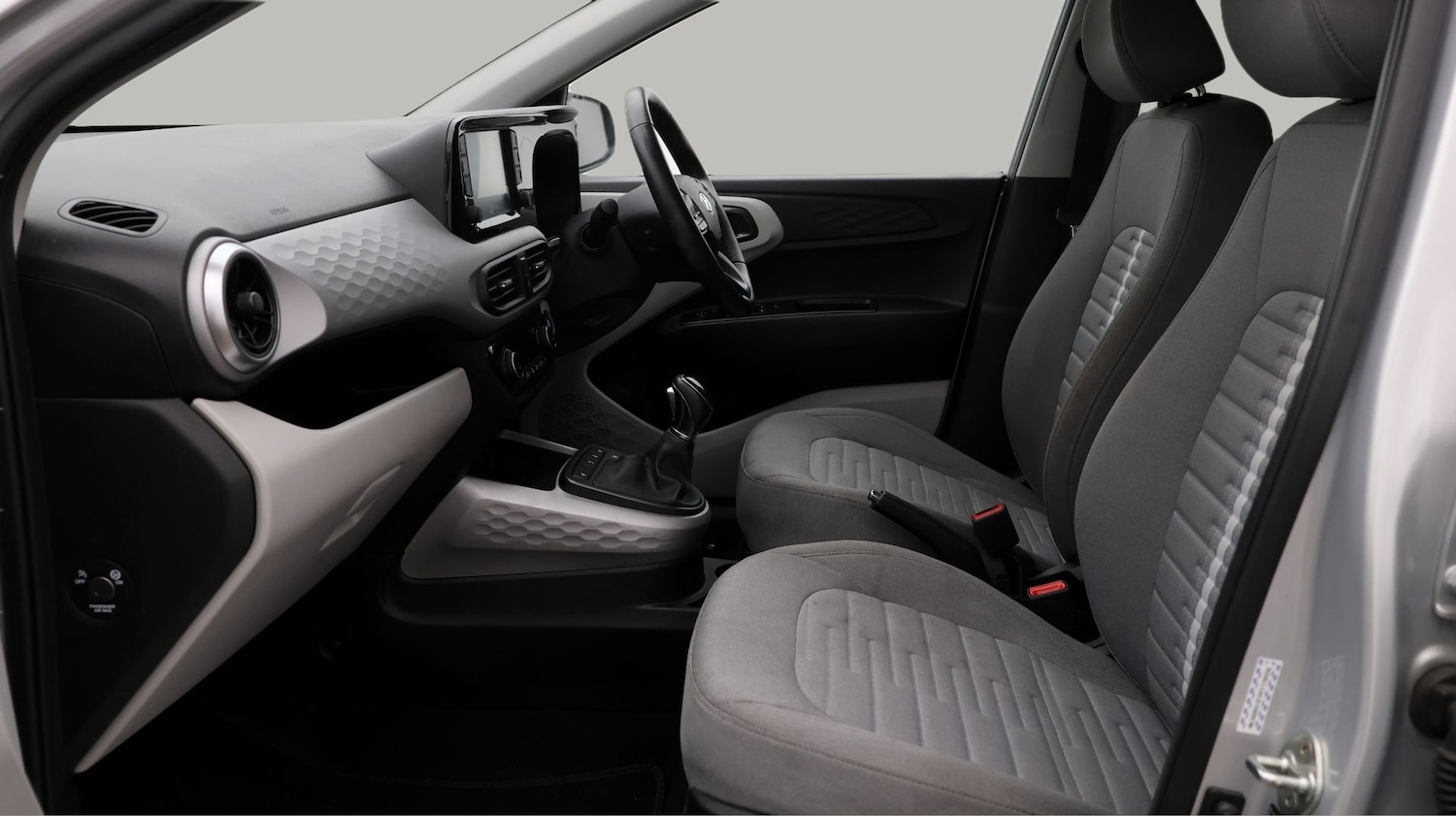 Used Hyundai i10 2023 for sale - 77902635: Photo 14