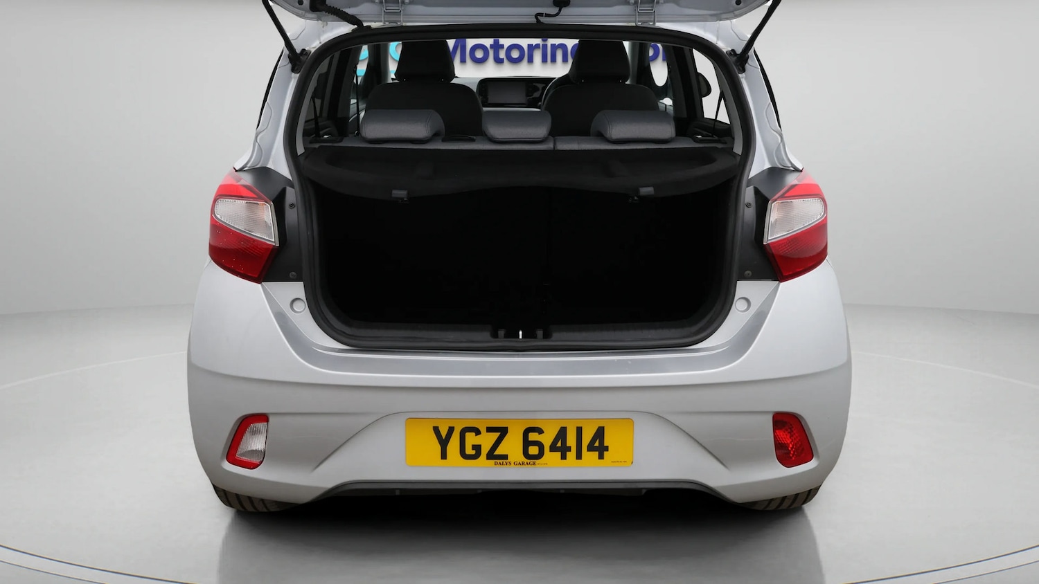 Used Hyundai i10 2023 for sale - 77902635: Photo 17