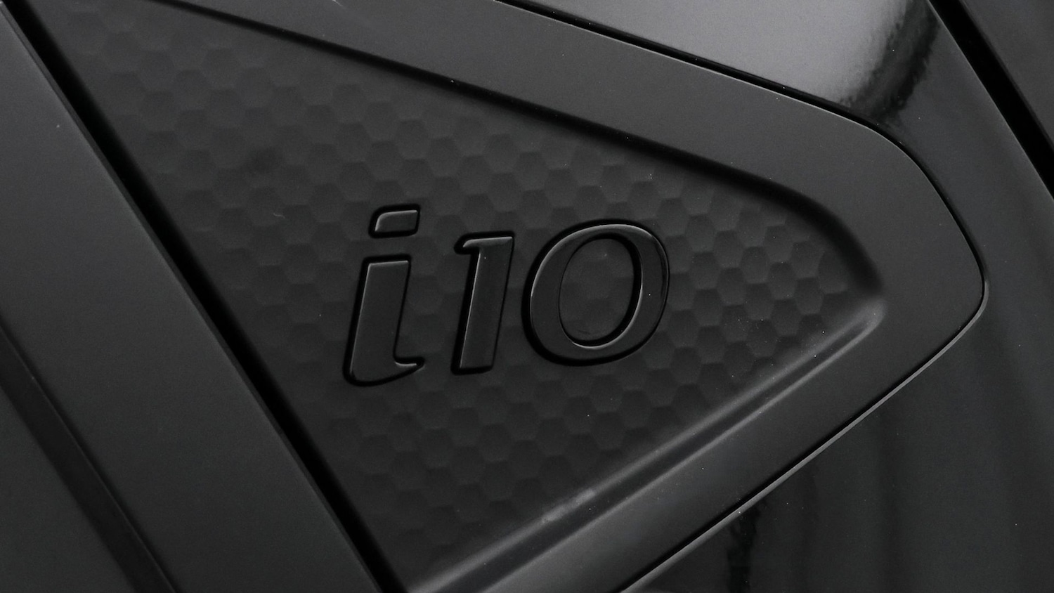 Used Hyundai i10 2023 for sale - 77902635: Photo 20