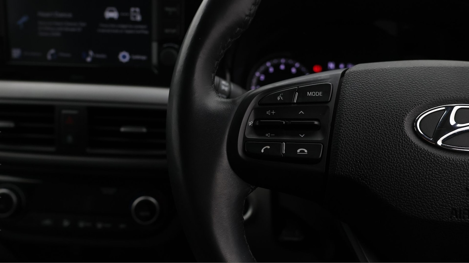 Used Hyundai i10 2023 for sale - 77902635: Photo 22