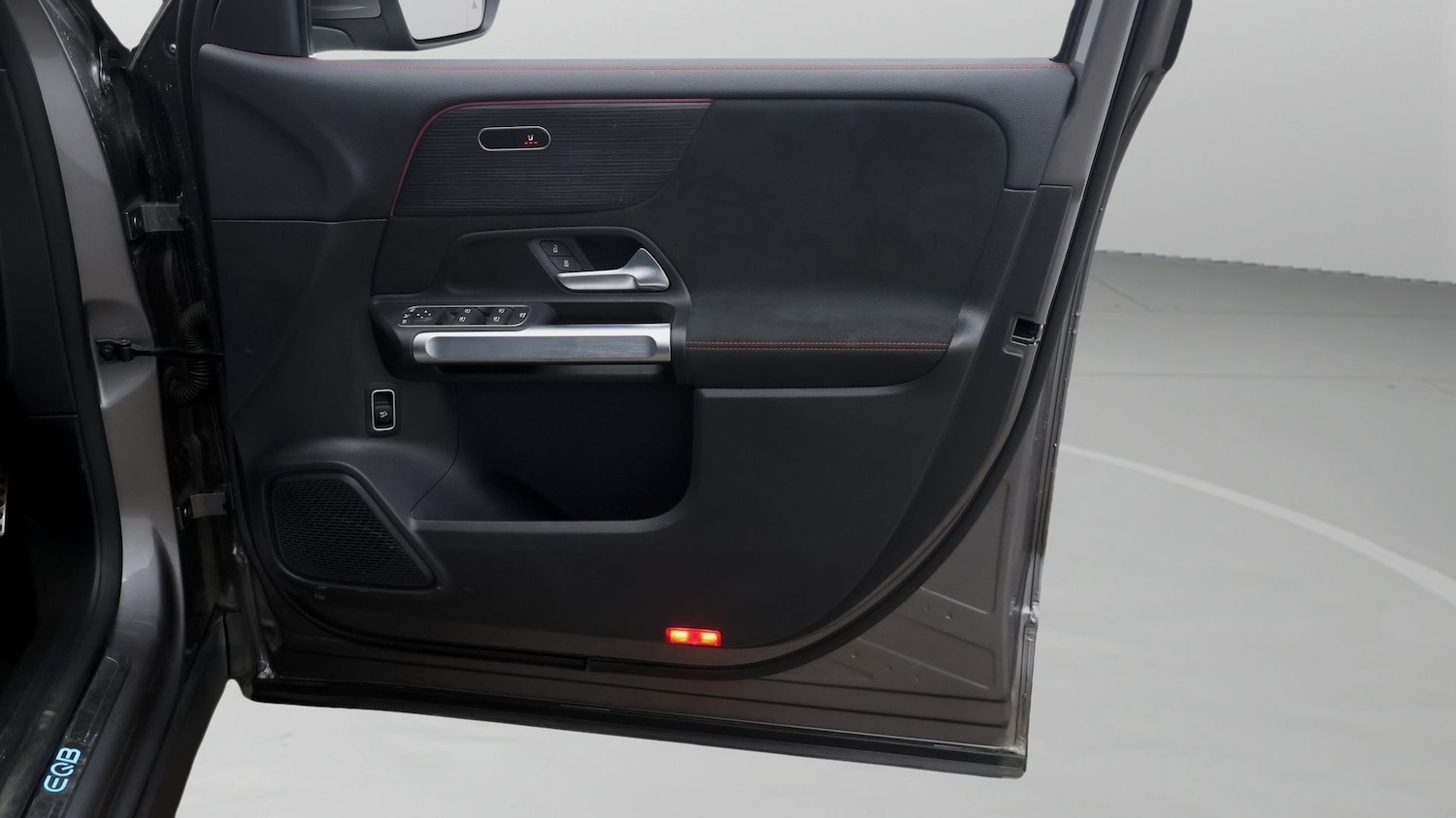 Used Mercedes-Benz EQB 2024 for sale - 77181527: Photo 15