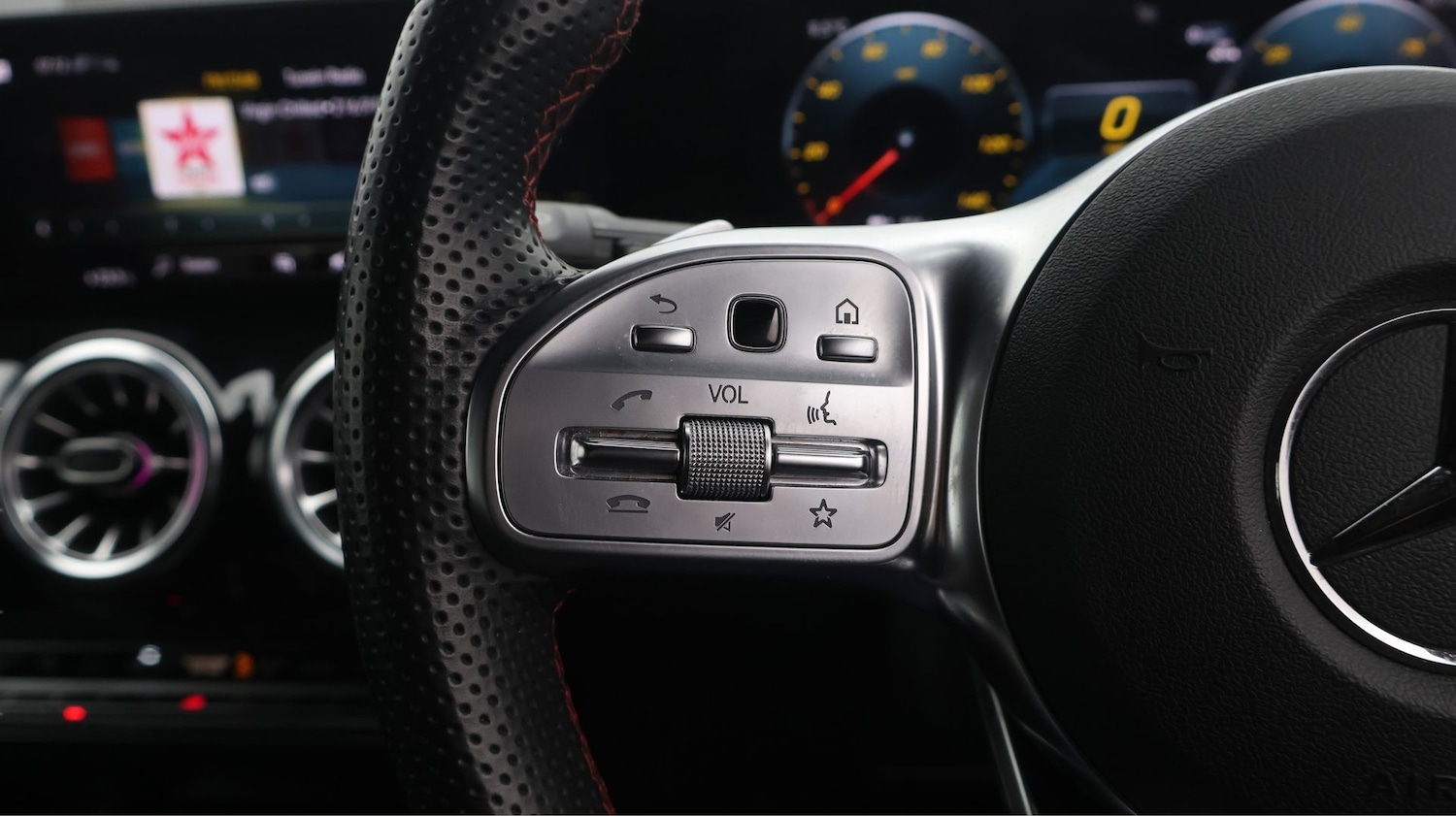 Used Mercedes-Benz EQB 2024 for sale - 77181527: Photo 20