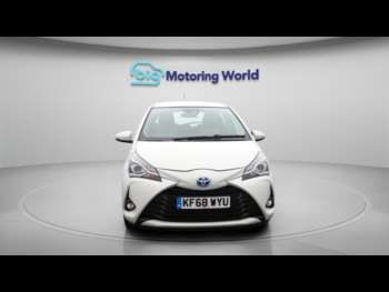 Used Toyota Yaris 2019 for sale - 74726185: Photo