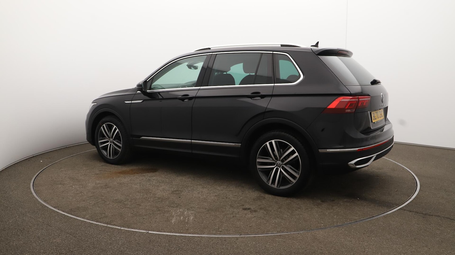 Used Volkswagen Tiguan 2020 for sale - 76084535: Photo 39
