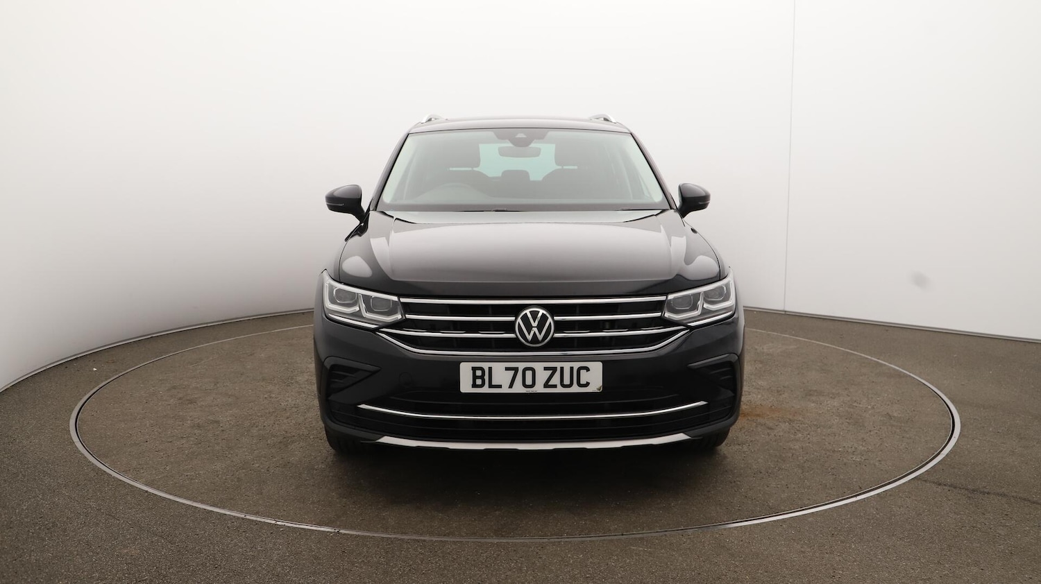 Used Volkswagen Tiguan 2020 for sale - 76084535: Photo 43