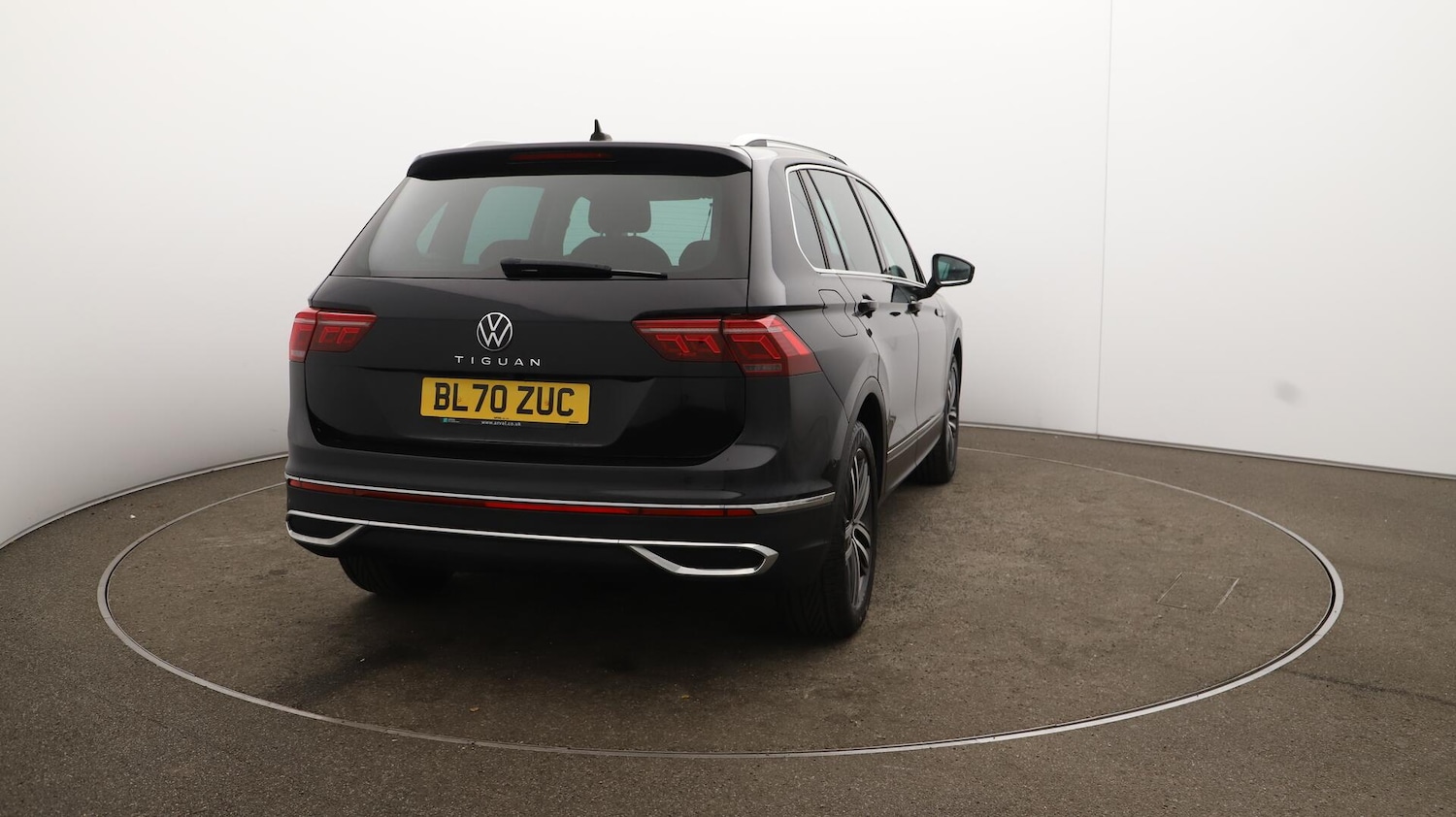 Used Volkswagen Tiguan 2020 for sale - 76084535: Photo 59