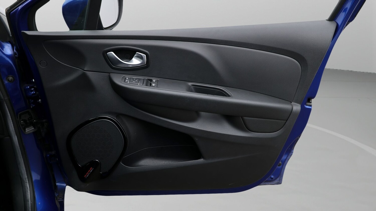 Used Renault Clio 2018 for sale - 77729801: Photo 15