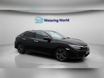 Used Honda Civic 2017 for sale - 75658464: Photo