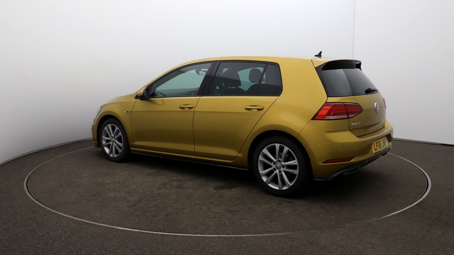 Used Volkswagen Golf for sale - 76810140: Photo 30