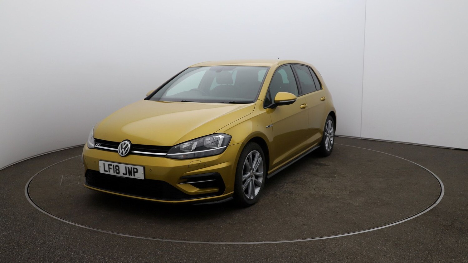 Used Volkswagen Golf for sale - 76810140: Photo 32