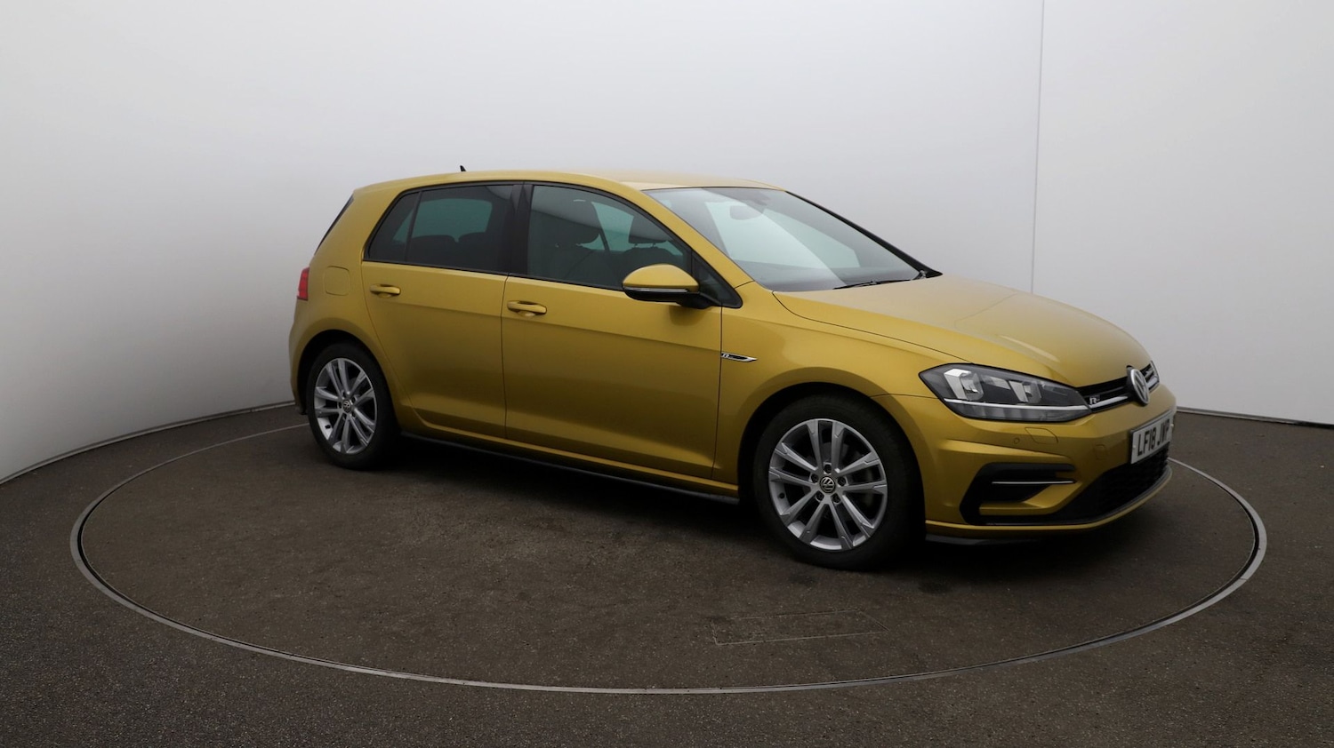 Used Volkswagen Golf for sale - 76810140: Photo 40