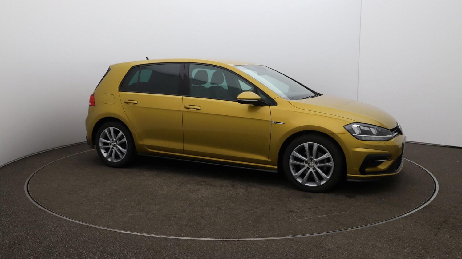 Used Volkswagen Golf for sale - 76810140: Photo 41