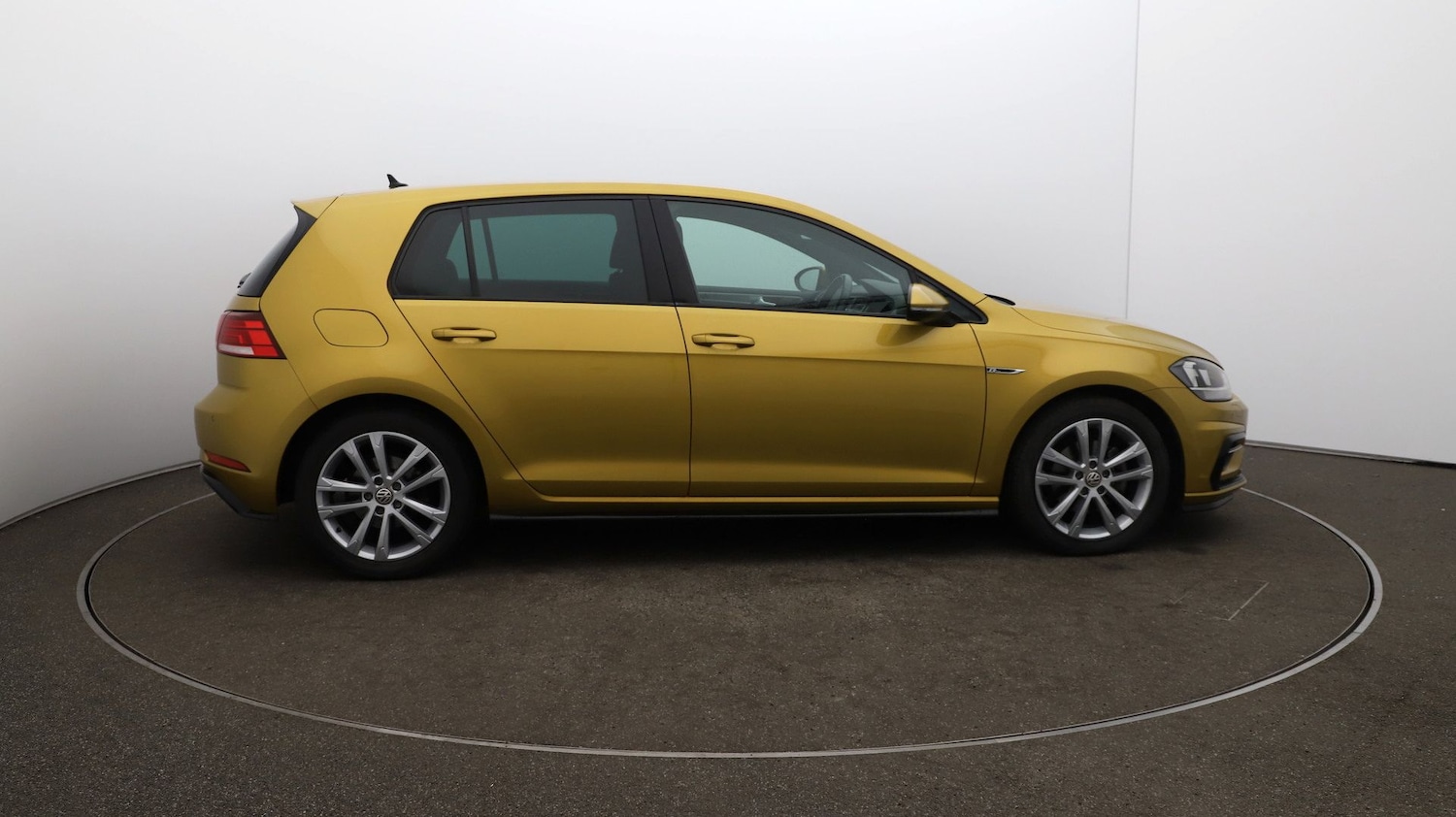 Used Volkswagen Golf for sale - 76810140: Photo 45