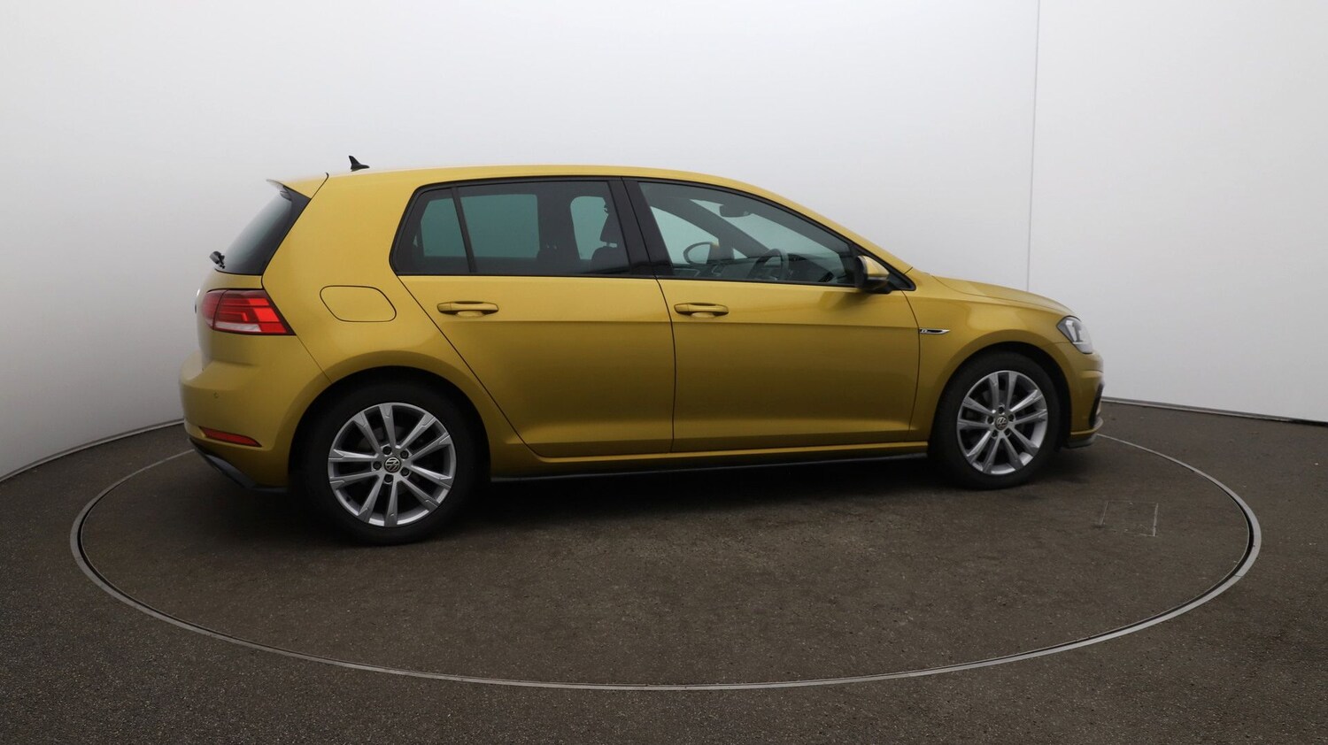 Used Volkswagen Golf for sale - 76810140: Photo 46