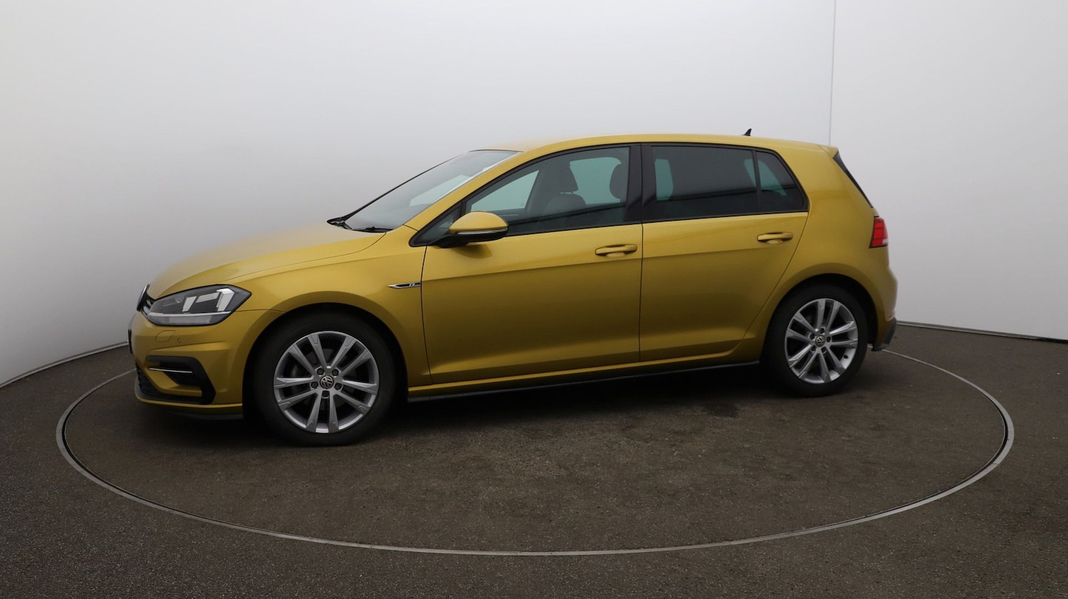 Used Volkswagen Golf for sale - 76810140: Photo 61