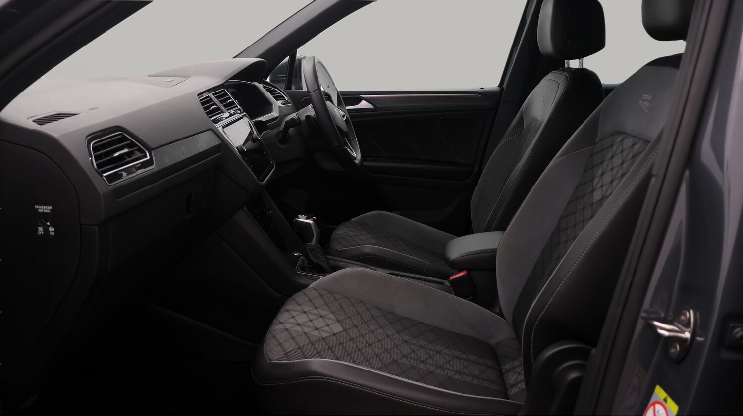 Used Volkswagen Tiguan for sale - 77871847: Photo 14