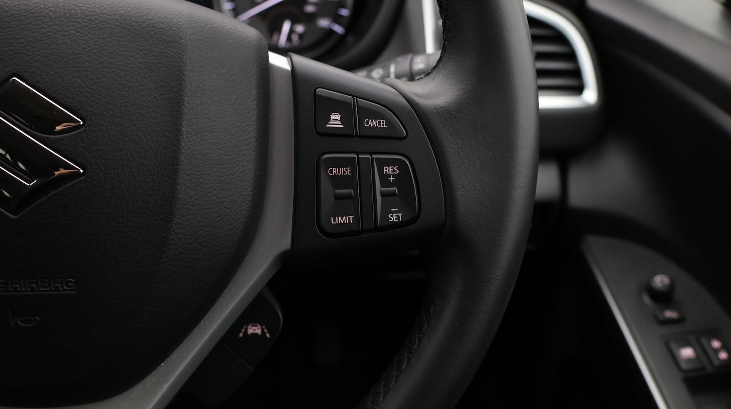 Used Suzuki SX4 S-Cross 2023 for sale - 77377885: Photo 27