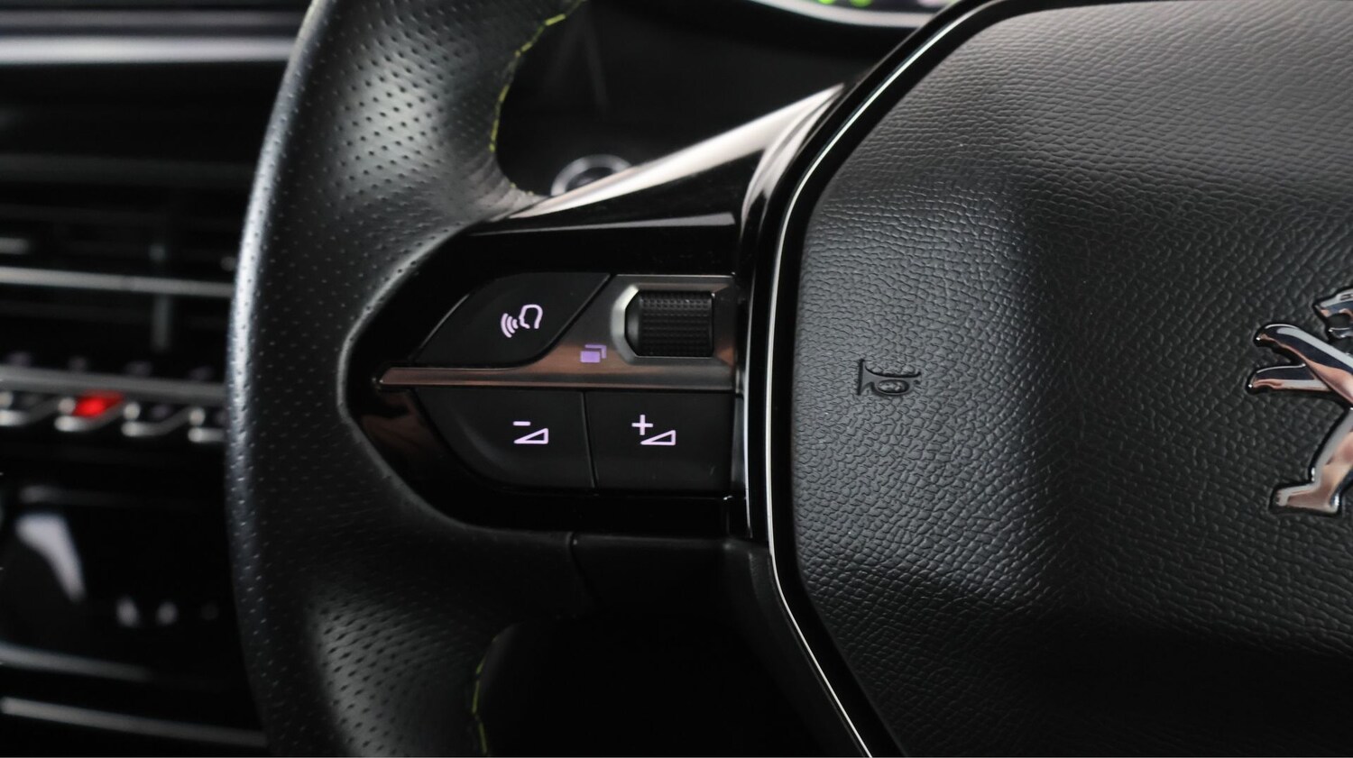 Used Peugeot 208 2022 for sale - 78196652: Photo 22