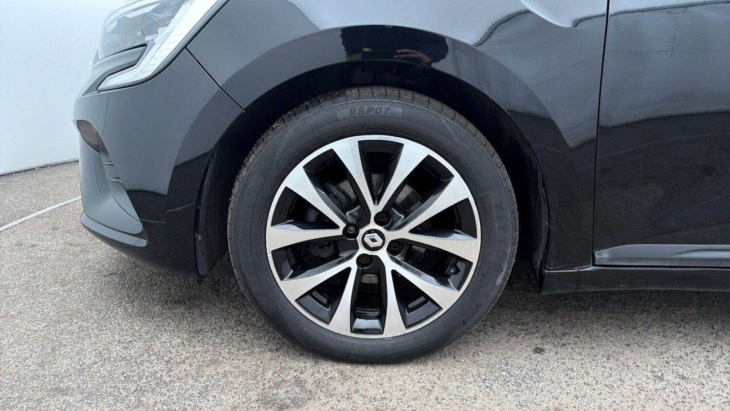 Used Renault Clio 2023 for sale - 77998161: Photo 17