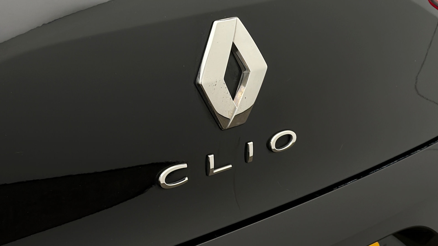 Used Renault Clio 2023 for sale - 77998161: Photo 19