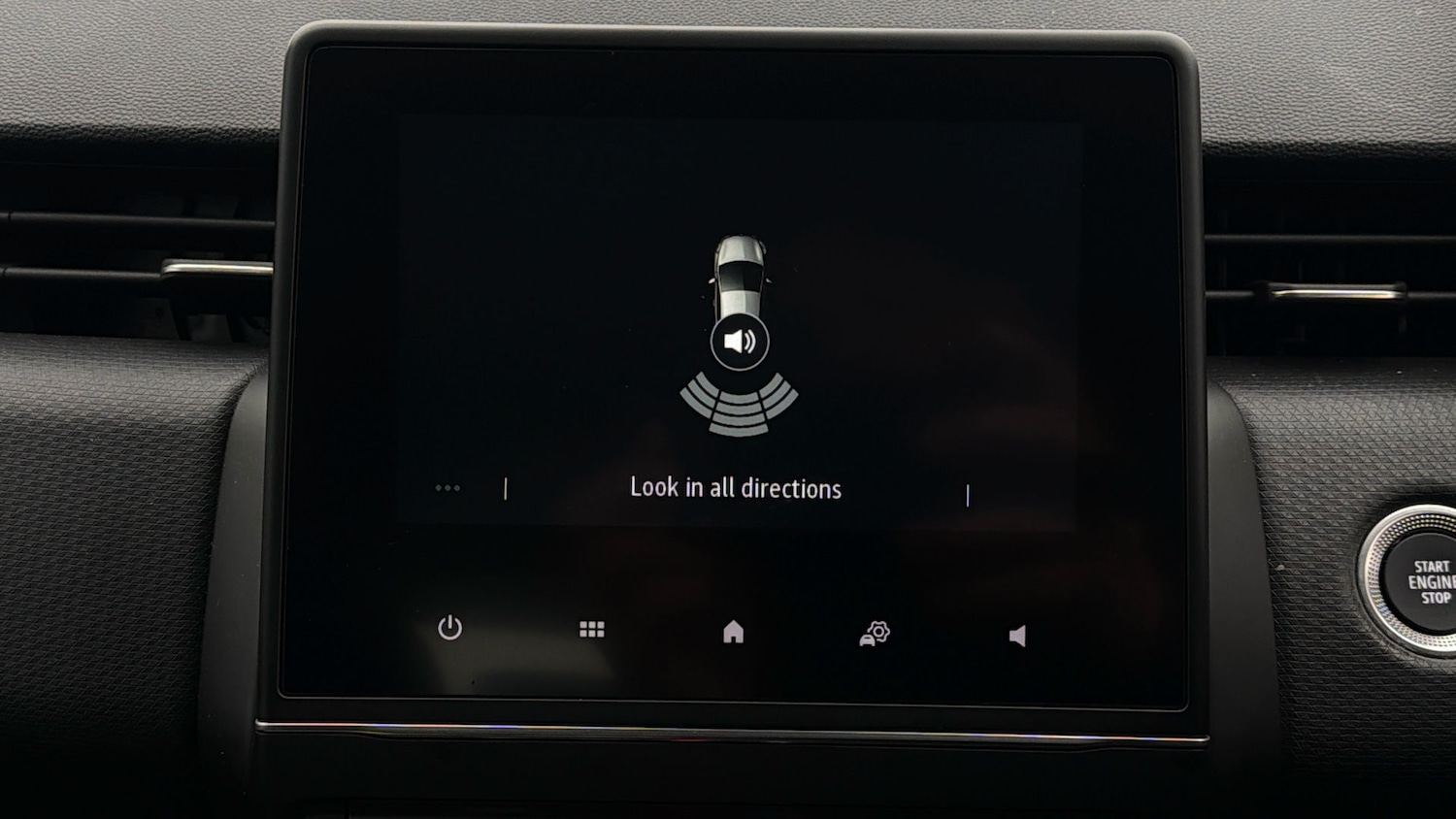 Used Renault Clio 2023 for sale - 77998161: Photo 24