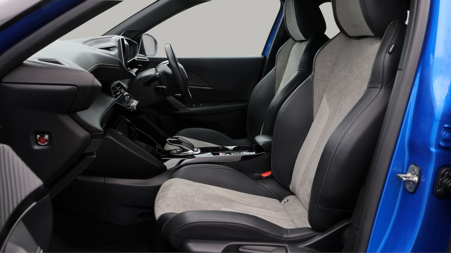 Used Peugeot 2008 2021 for sale - 77610523: Photo 14