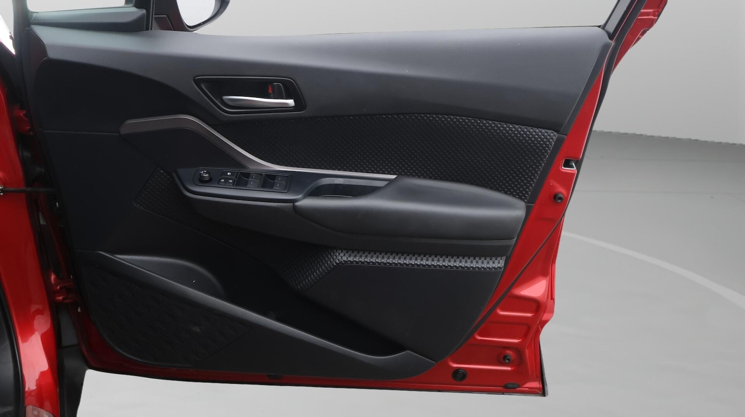 Used Toyota C-HR 2022 for sale - 76633074: Photo 16