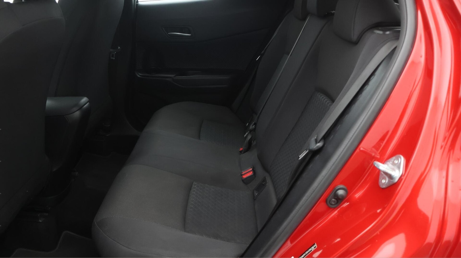 Used Toyota C-HR 2022 for sale - 76633074: Photo 17