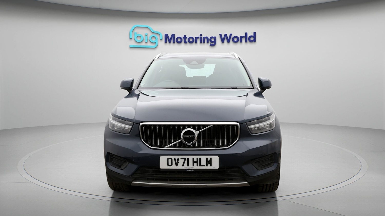 Used Volvo XC40 2021 for sale - 77342483: Photo 2