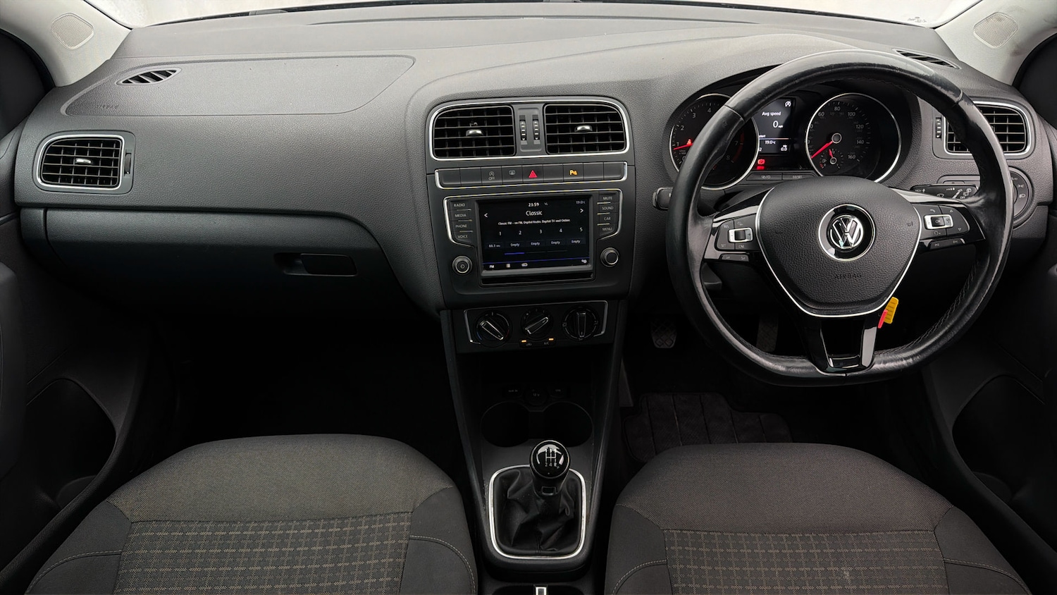 Used Volkswagen Polo 2017 for sale - 78201649: Photo 12