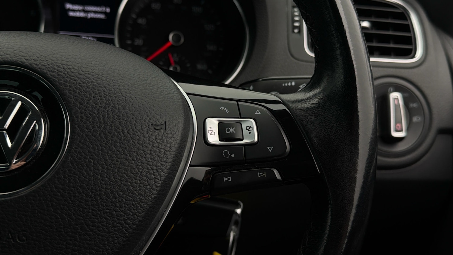 Used Volkswagen Polo 2017 for sale - 78201649: Photo 24