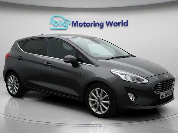Used Ford Fiesta 2018 for sale - 76215629: Photo 1