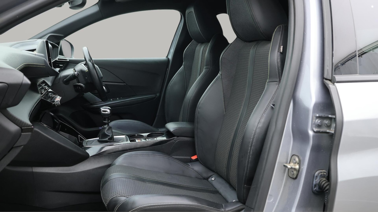 Used Peugeot 208 2020 for sale - 76002391: Photo 15