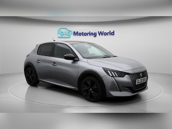 Used Peugeot 208 2020 for sale - 76002391: Photo 2