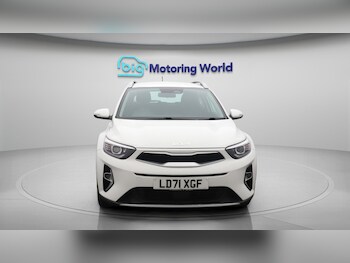 Used Kia Stonic 2021 for sale - 76159225: Photo 2