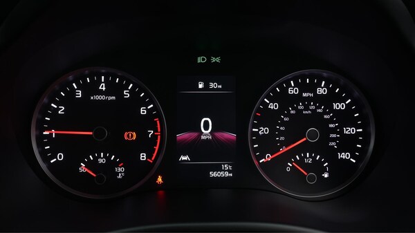 Used Kia Stonic 2021 for sale - 76159225: Photo 4