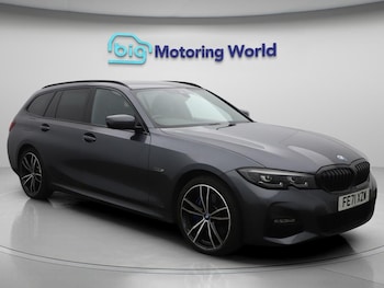 Used BMW 3 Series 2021 for sale - 76283020: Photo