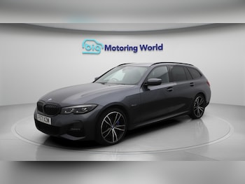 Used BMW 3 Series 2021 for sale - 76283020: Photo