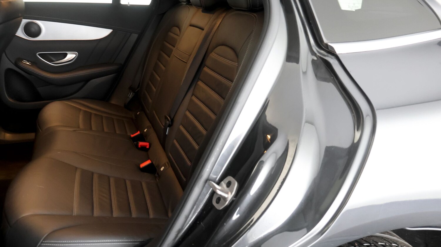 Used Mercedes-Benz EQC 2023 for sale - 77934880: Photo 16