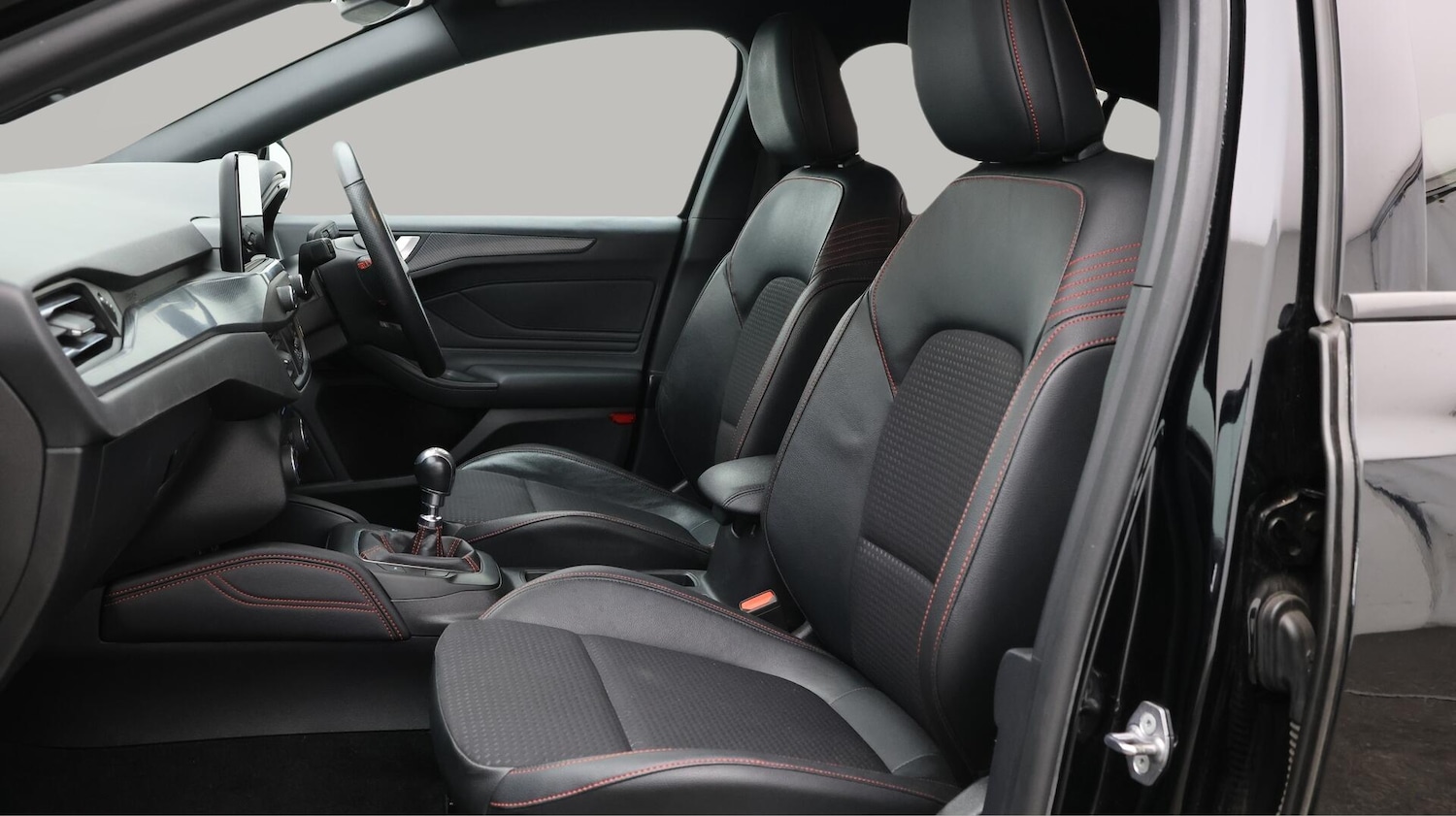 Used Ford Focus 2019 for sale - 76295362: Photo 15