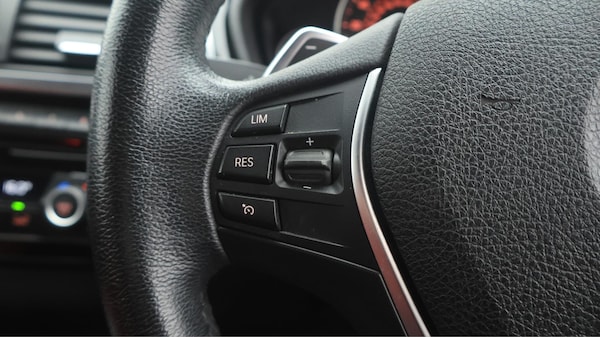 Used BMW 3 Series 2017 for sale - 76227982: Photo 25