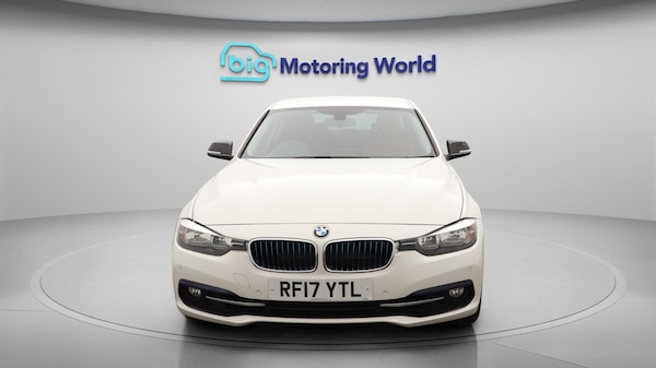 Used BMW 3 Series 2017 for sale - 76227982: Photo 3