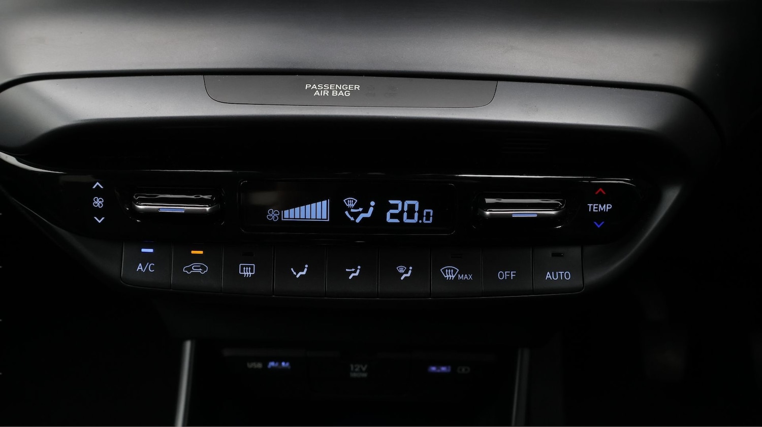 Used Hyundai i20 2022 for sale - 77459585: Photo 12