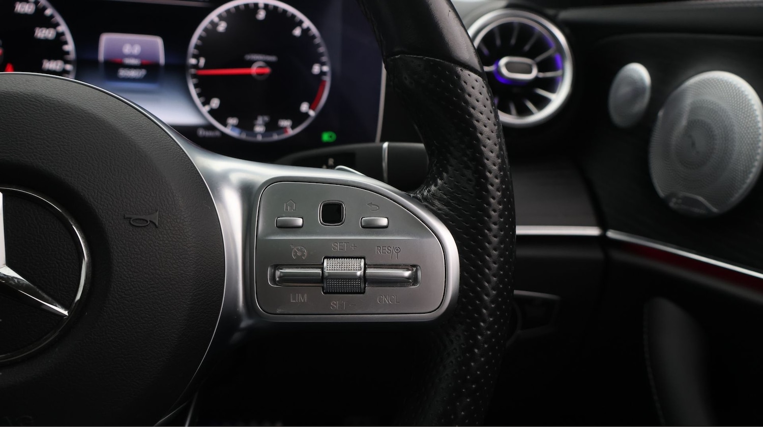 Used Mercedes-Benz E Class 2020 for sale - 77818501: Photo 25