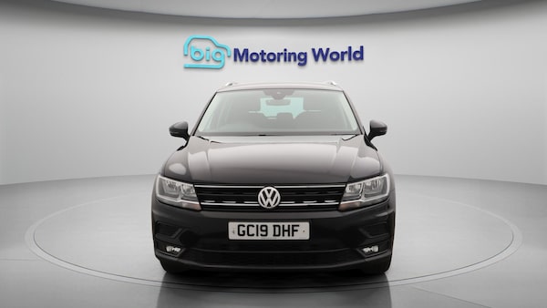 Used Volkswagen Tiguan 2019 for sale - 76215503: Photo 3