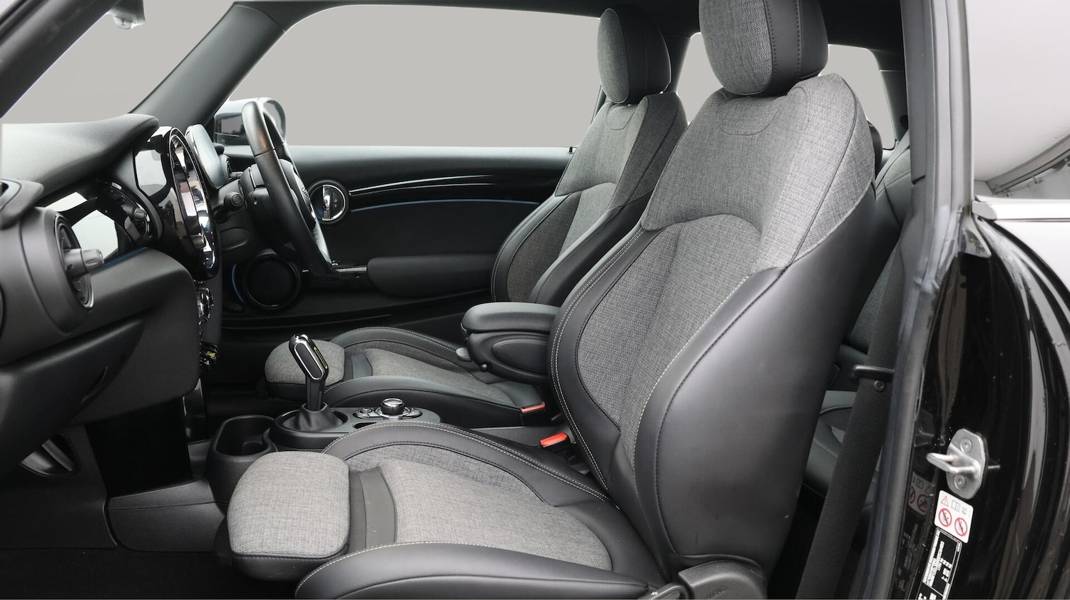 Used MINI Hatch 2022 for sale - 76659027: Photo 15