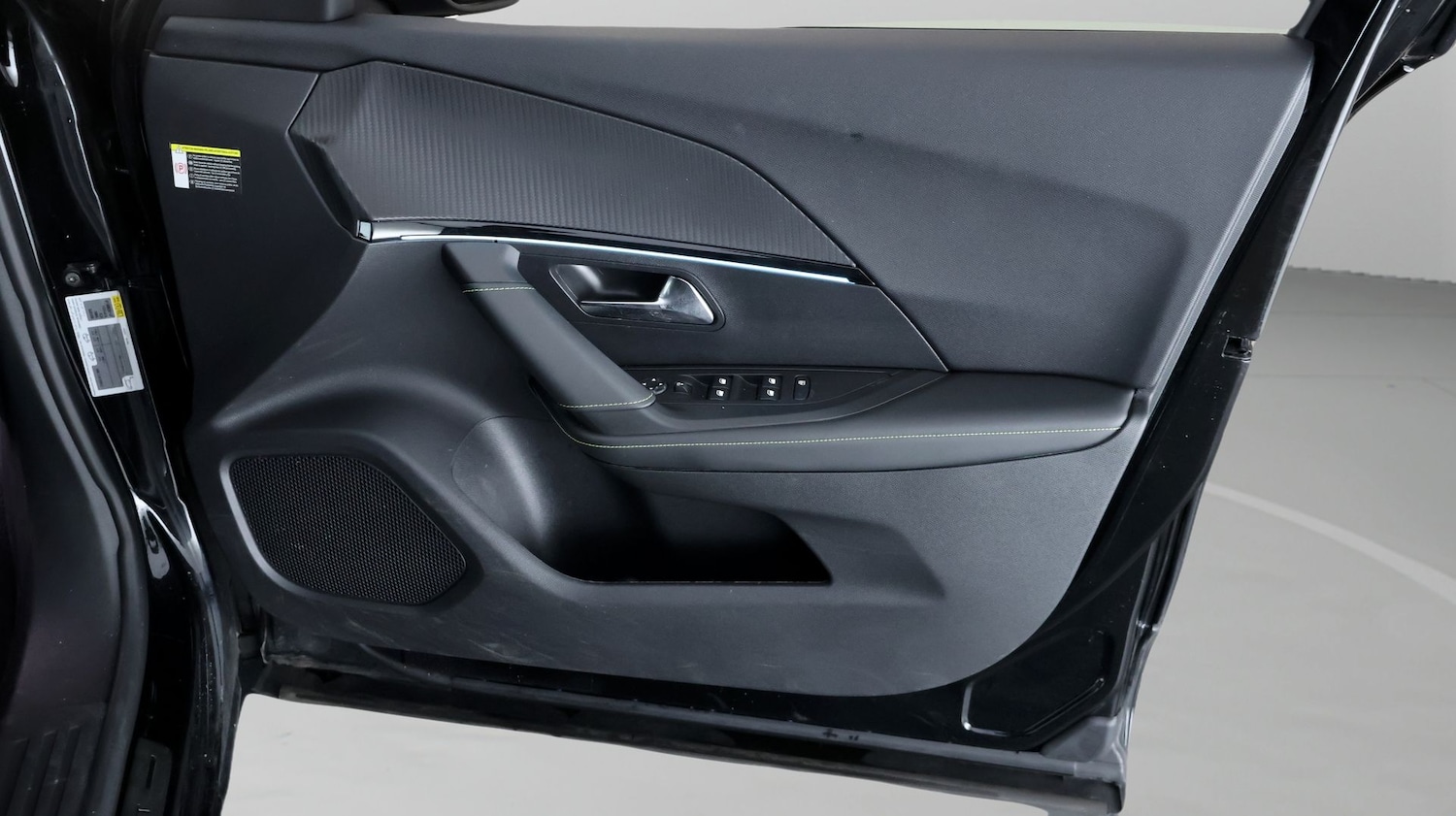 Used Peugeot 2008 2022 for sale - 78042178: Photo 14