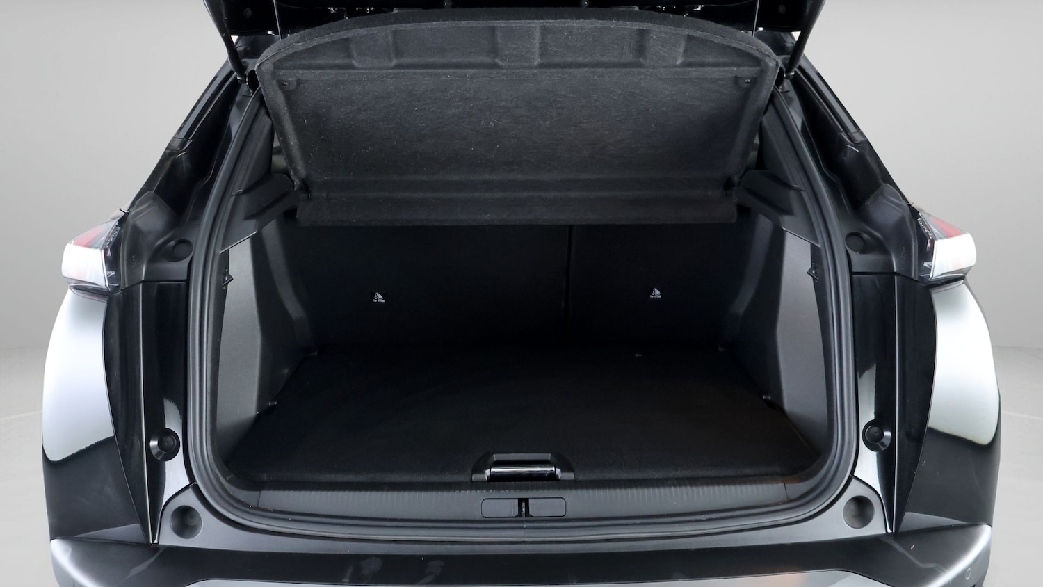 Used Peugeot 2008 2022 for sale - 78042178: Photo 16